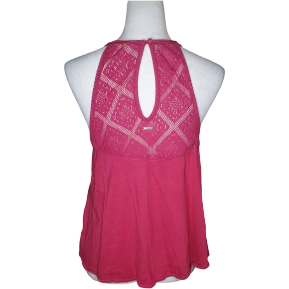 🦋Roxy Raspberry Crochet Keyhole Halter Top - Picture 3 of 5